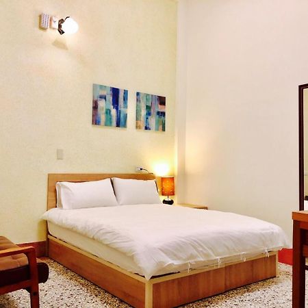 Freedom B&B Tainan Dış mekan fotoğraf