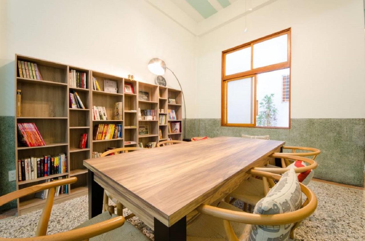 Freedom B&B Tainan Dış mekan fotoğraf